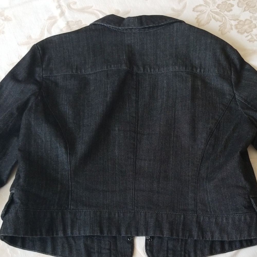 Jean Jacket - Picture 4 of 4